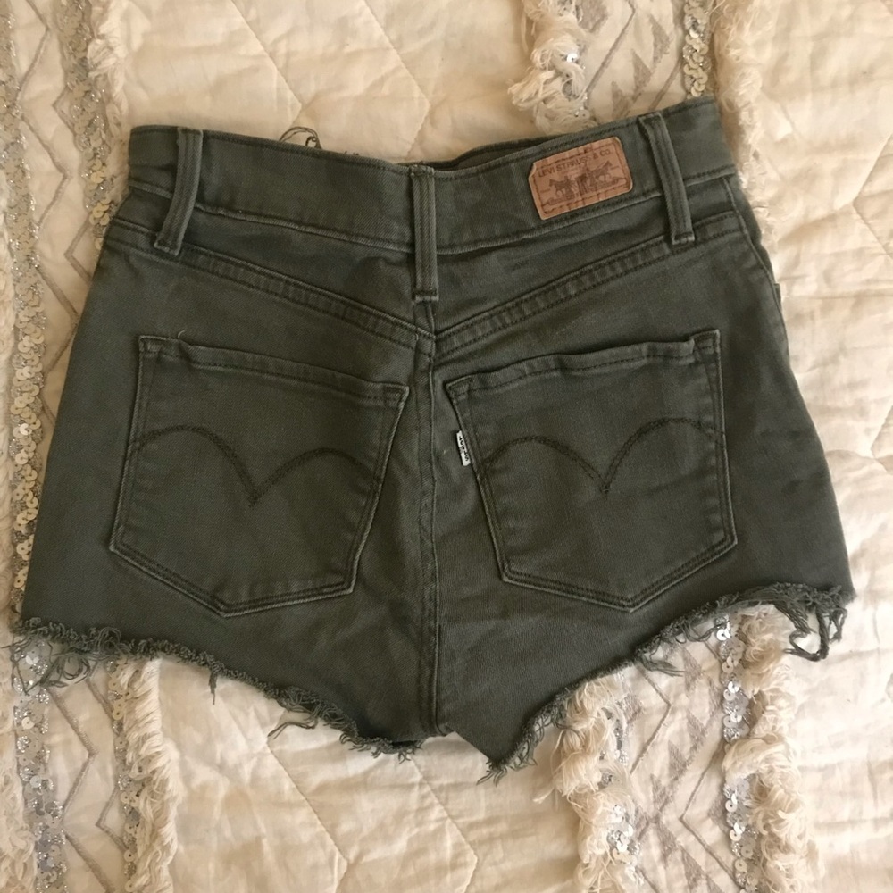 High waisted levi cut offs